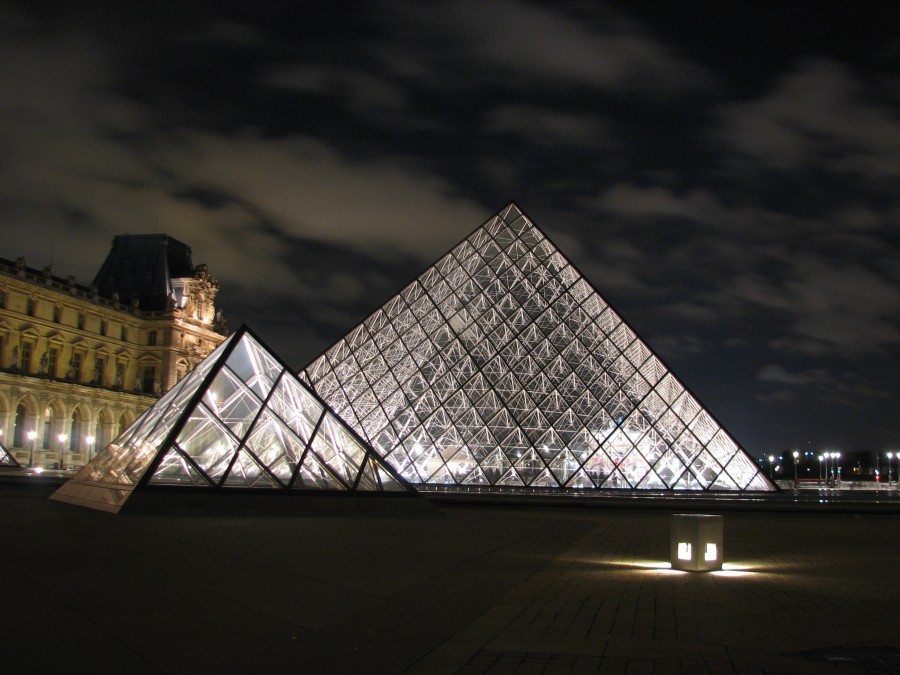 Louvre by night