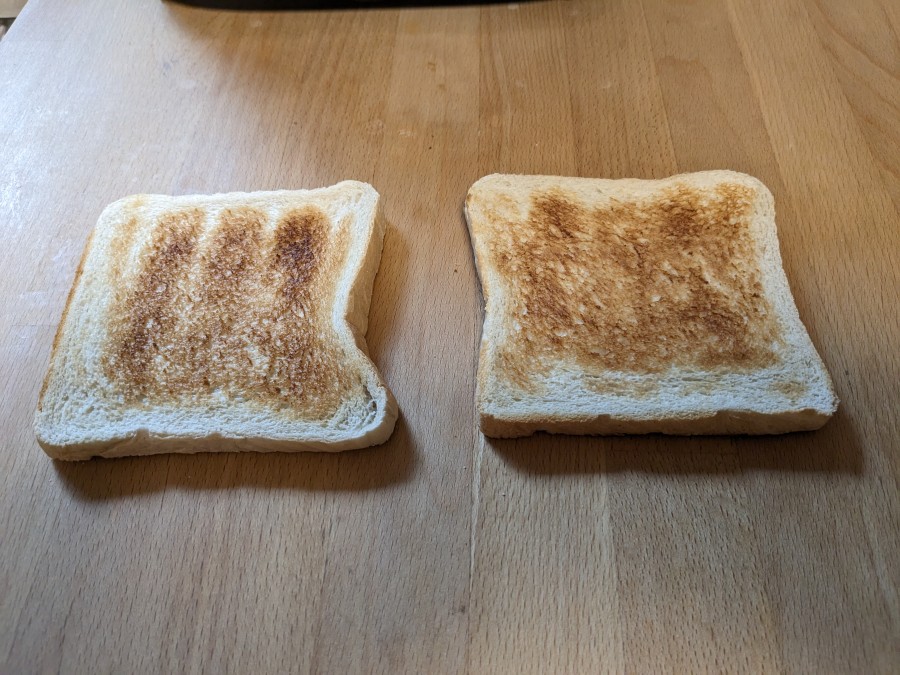 russelhobbs2-toast.jpg